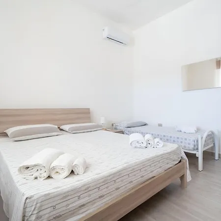 Rosa House 100 Meters From The Blue Sea San Pietro in Bevagna