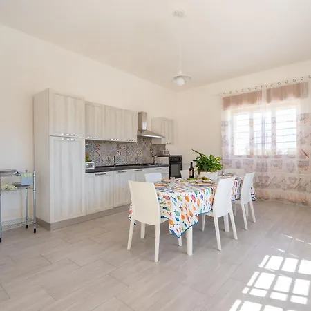 Rosa House 100 Meters From The Blue Sea San Pietro in Bevagna