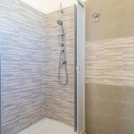 Rosa House 100 Meters From The Blue Sea * San Pietro in Bevagna