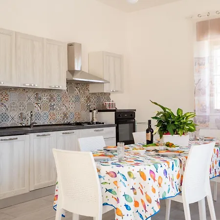 Rosa House 100 Meters From The Blue Sea