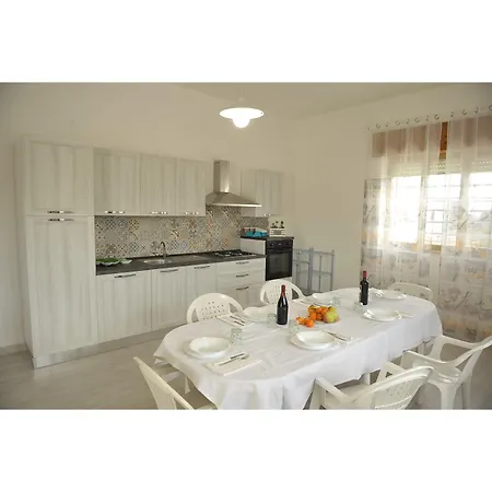 Rosa House 100 Meters From The Blue Sea * San Pietro in Bevagna