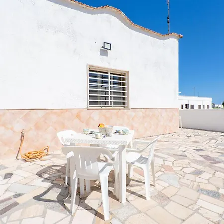 Rosa House 100 Meters From The Blue Sea Villa San Pietro in Bevagna
